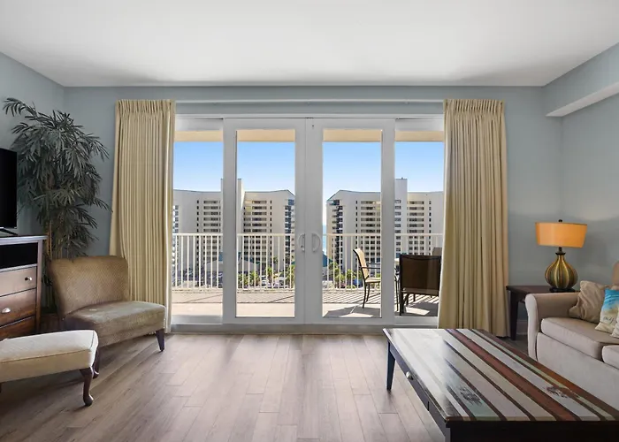 Laketown Wharf 613! Ocean View, 1 Bd, 2 Bath, And Amazing Amenities!
