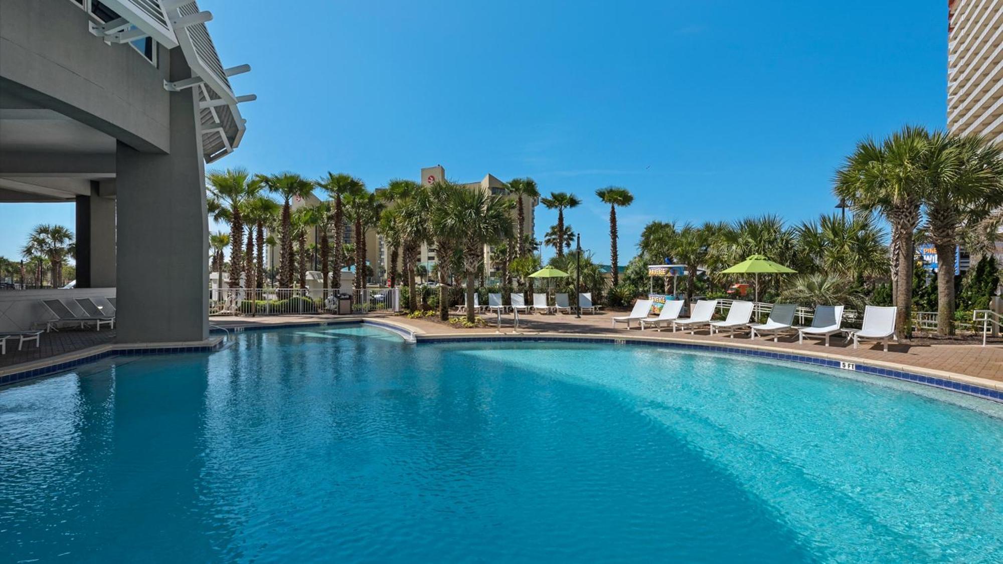 Laketown Wharf 613! Ocean View, 1 Bd, 2 Bath, And Amazing Amenities! Holiday home