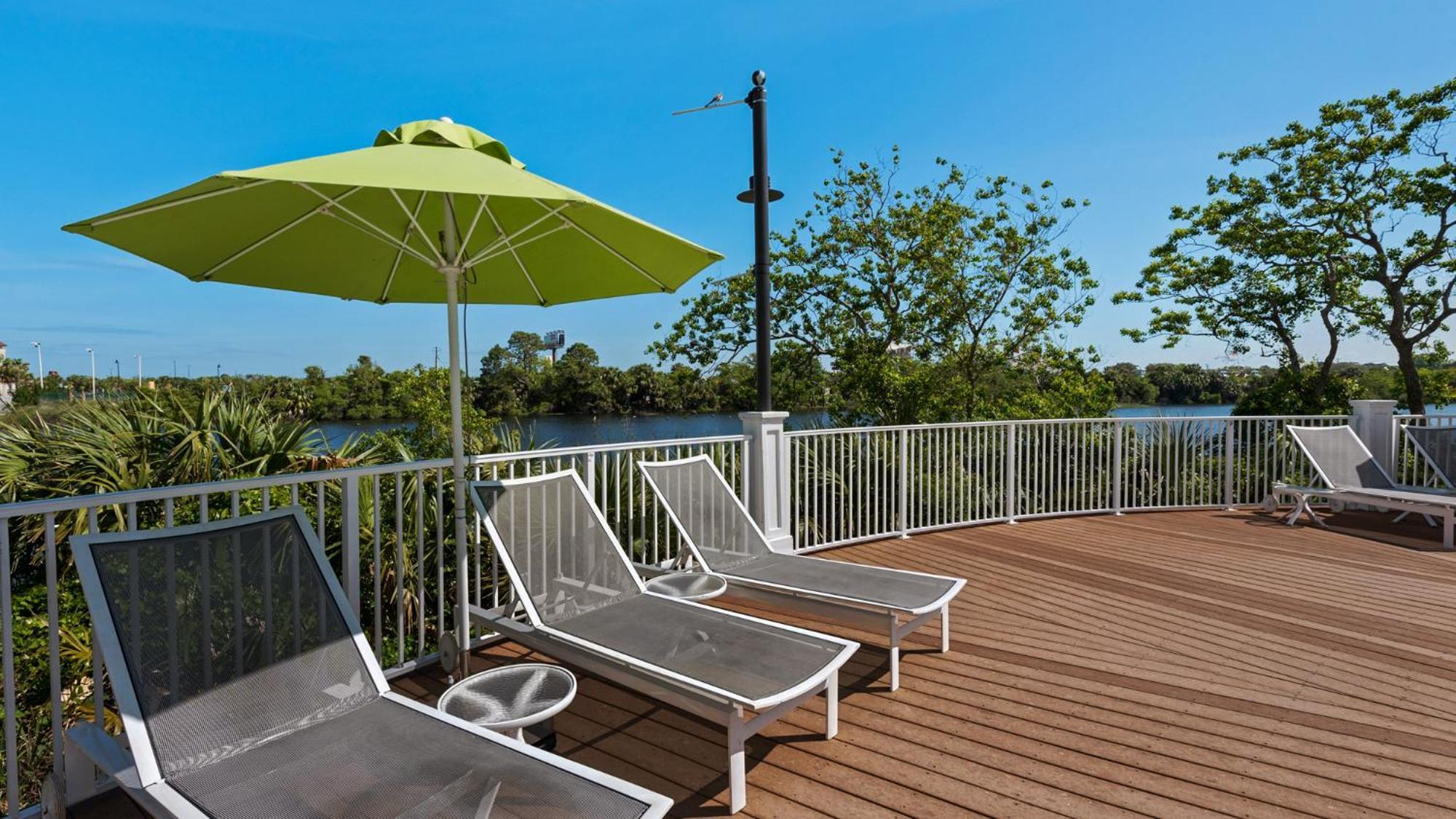 Laketown Wharf 613! Ocean View, 1 Bd, 2 Bath, And Amazing Amenities! *