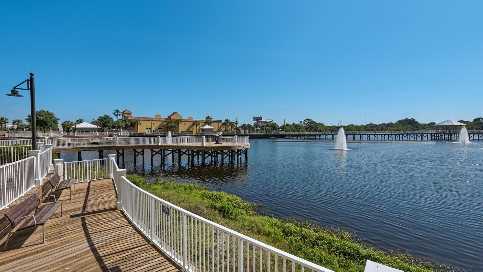 Laketown Wharf 613! Ocean View, 1 Bd, 2 Bath, And Amazing Amenities! Holiday home Panama City Beach