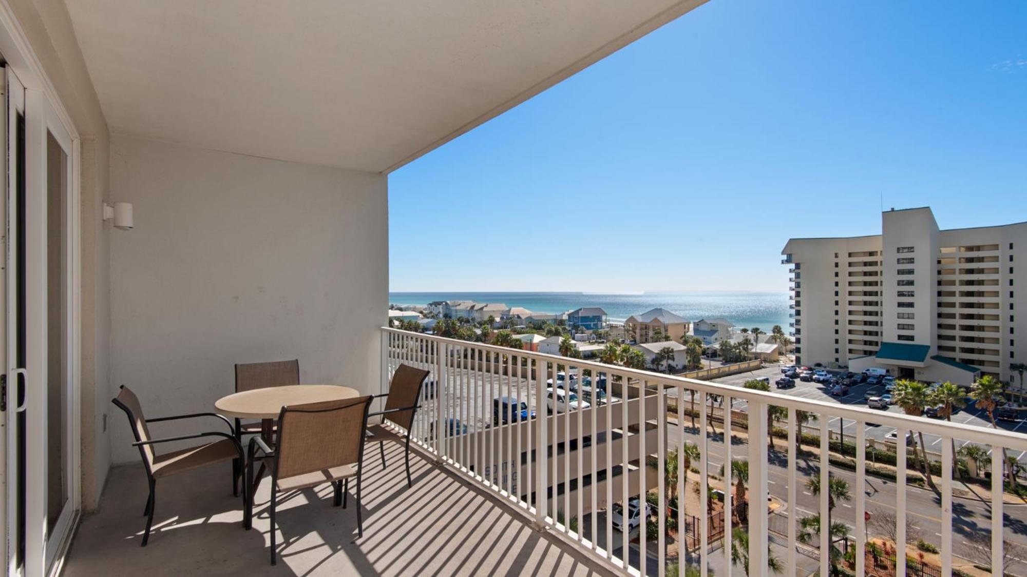 Laketown Wharf 613! Ocean View, 1 Bd, 2 Bath, And Amazing Amenities! Holiday home Panama City Beach