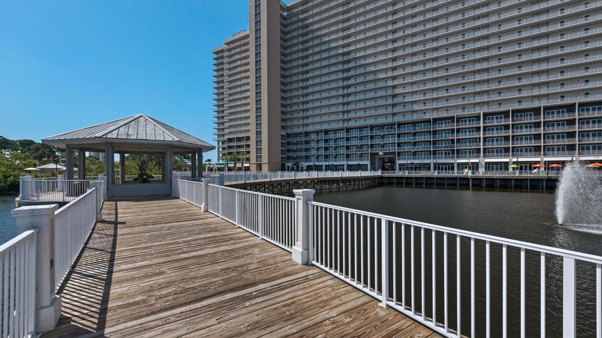 Holiday home Laketown Wharf 613! Ocean View, 1 Bd, 2 Bath, And Amazing Amenities!